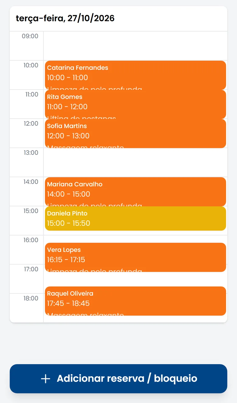 Agenda do dia do Espaço Lumina, no telemóvel