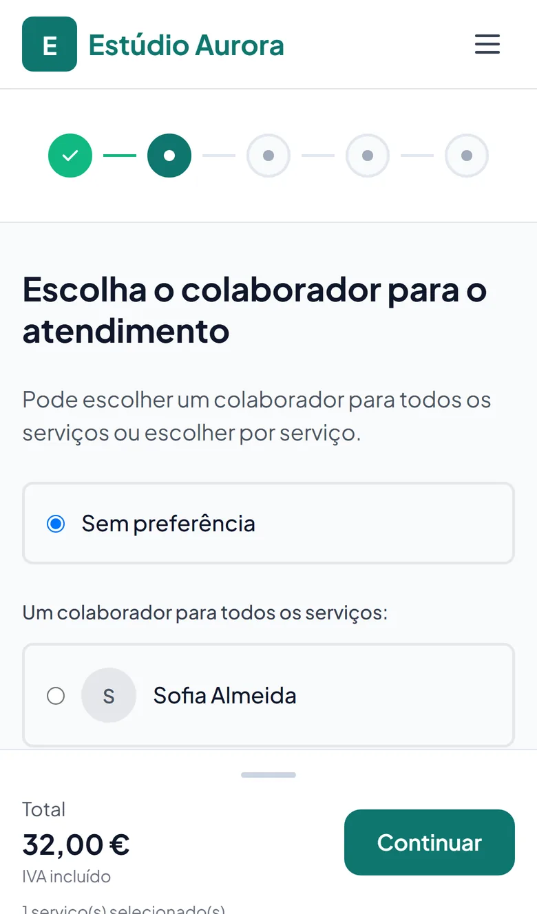 A cliente escolhe quem a atende